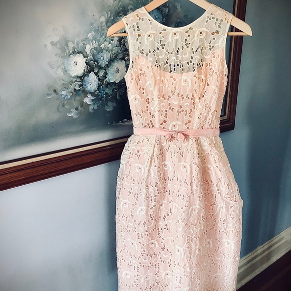 50’s Prom Dreams 👄 - Picture 3 of 11